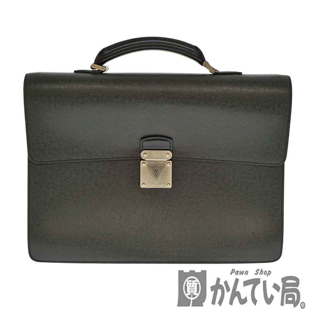 LOUIS VUITTON Robusto Business Bag Handbag Leather Taiga Black Key